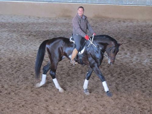 Antonio Andújar en el centro hípico de Espartinas, Sevilla. Monta a caballo en la Escuela Hípica Riopudio.