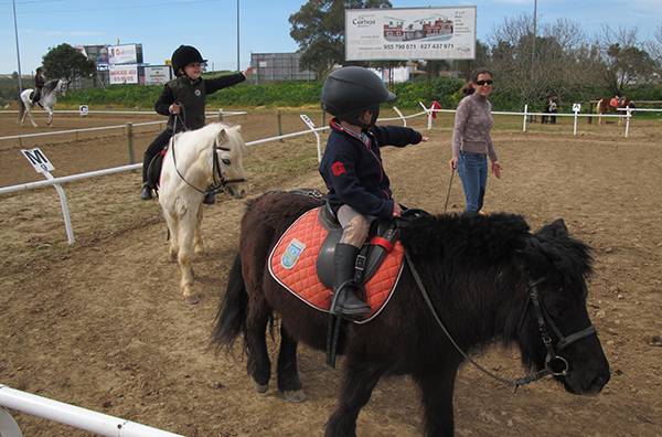 Sonia Jiménez, profesora de la Escuela Hípica Riopudio. Espartinas, Sevilla.